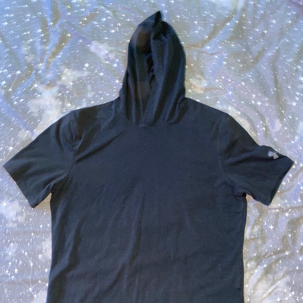 Black Under Armour Hooded Tee-Shirt